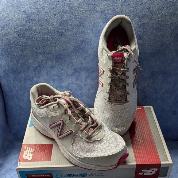 New Balance Walking Shoes WIDE - Picture 2 of 8